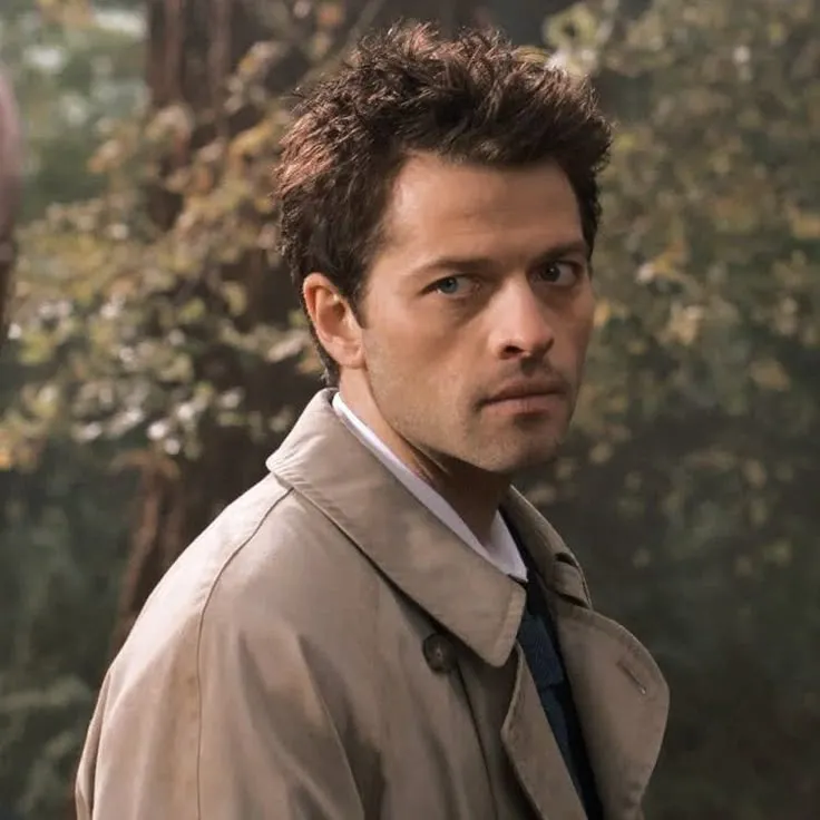 Castiel - Supernatural: Customizable AI girlfriend/boyfriend avatar with lifelike personality traits
