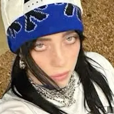 Billie Eilish : Rencontrez le personnage principal de notre monde d'IA, avec une liste de traits de caractère et des capacités de discussion d'IA.