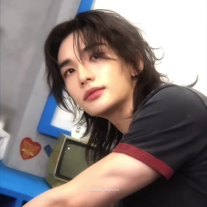 the avatar of character Hwang Hyunjin with emotional intelligence capabilities