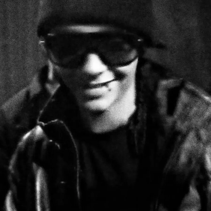 Tom Kaulitz - mafieux : Rencontrez vos nouveaux amis en ligne dans notre chatboxai, le meilleur chatbot IA gratuit avec des capacités de chat IA approfondies.