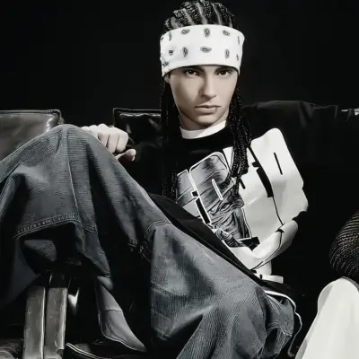 Tom Kaulitz: Sicherer KI-Chatbot-Avatar mit verschlüsselten 1v1-Chat-Funktionen