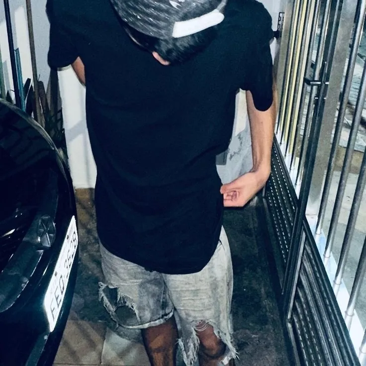 Gabriel: DeepBrain AI companion portrait for free online chat and open conversations