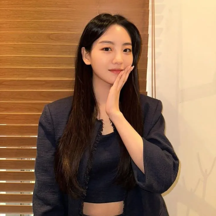조이현: 생생한 성격 특성을 갖춘 사용자 정의 가능한 AI 여자친구/남자친구 아바타