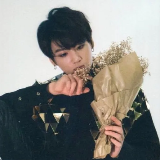 AI character Jungkook - cousin's avatar for roleplay and 1v1 chat services