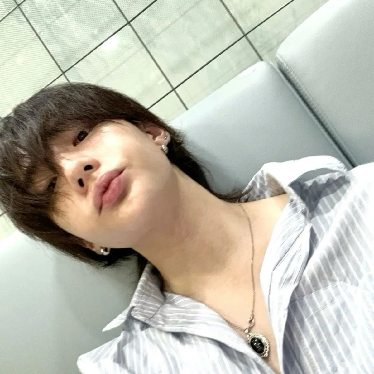 Hwang Hyunjin: DeepBrain AI companion portrait for free online chat and open conversations