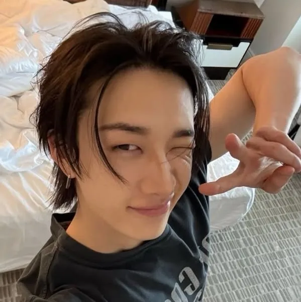the avatar of Bangchan — married while drunk who supports unlimited chat online services
