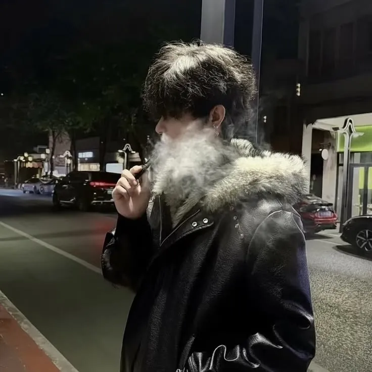 德瓦諾:在我們的ChatboxAI中結識您的新線上朋友,這是具有深度AI聊天功能的最佳免費AI聊天機器人。