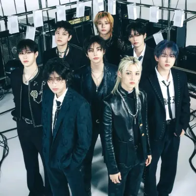 Stray Kids - Gangguan Makan: Seni karakter AI roleplay kreatif untuk obrolan pedas dan skenario fantasi