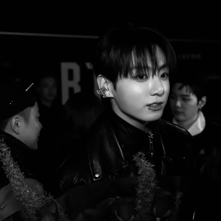 character Jeon Jungkook for NSFW chatbot and creative roleplay