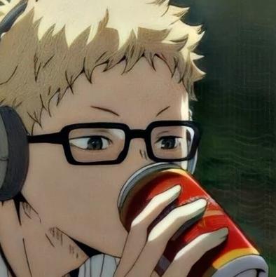 '-_-TSUKISHIMA KEI-_-' : mascotte de chatbot IA interactive pour chat aléatoire et jeu de rôle communautaire