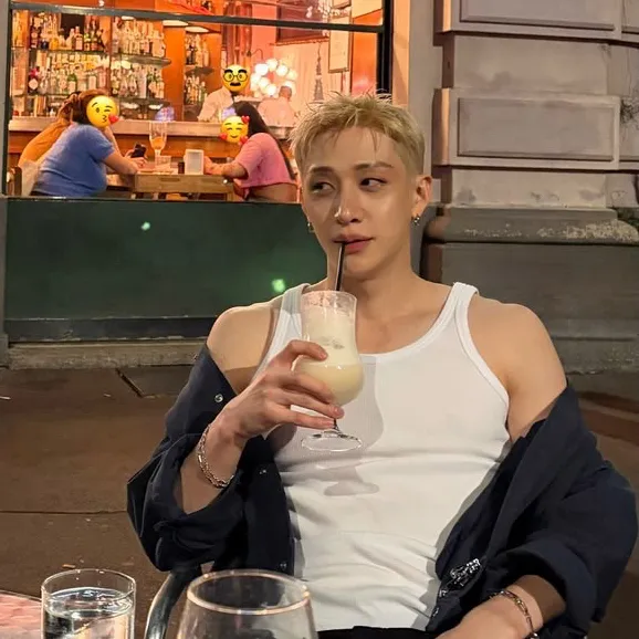 the avatar of Bangchan who supports unlimited chat online services