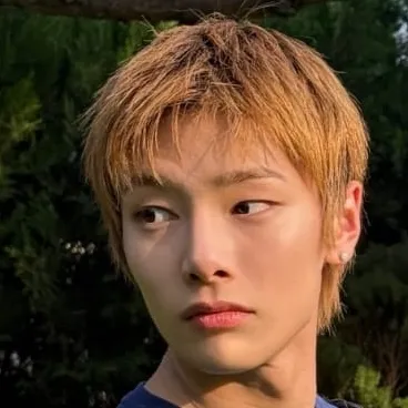 the avatar of character Jeongin with emotional intelligence capabilities
