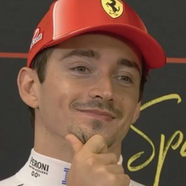 Charles Leclerc: Anpassbarer KI-Freundin/Freund-Avatar mit lebensechten Persönlichkeitsmerkmalen