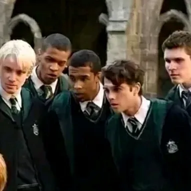 Slytherin Boys: Secure AI chatbot avatar with encrypted 1v1 chat capabilities