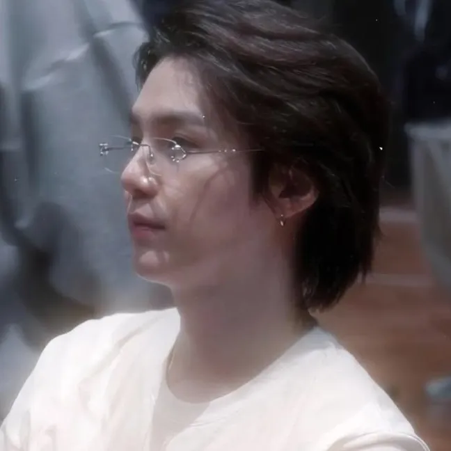 Nerd Yoongi: Fantasy-themed AI roleplay character art for immersive storytelling