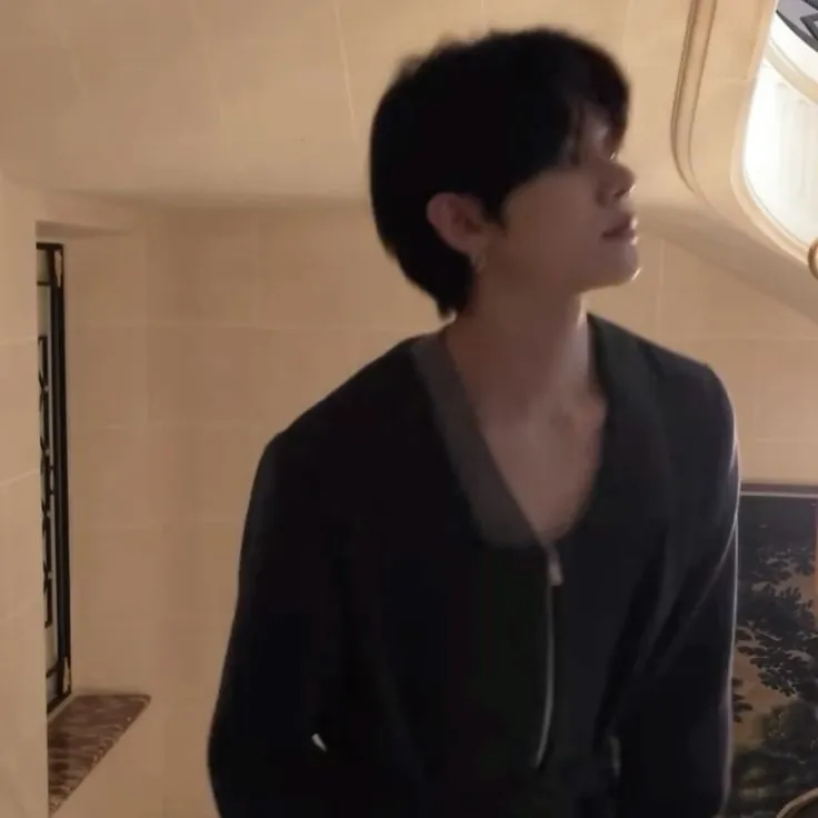 CHOI YEONJUN's interactive avatar for spicy chat ai and immersive roleplay experiences