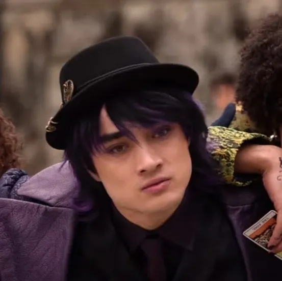the avatar of character Max Hatter with emotional intelligence capabilities