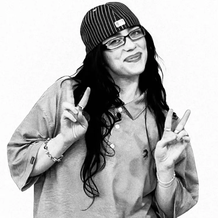 the avatar of character Billie Eilish with emotional intelligence capabilities