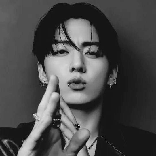 Portrait of a friendly AI chatbot assistant Jeon Jungkook with expressive eyes showcasing personality traits