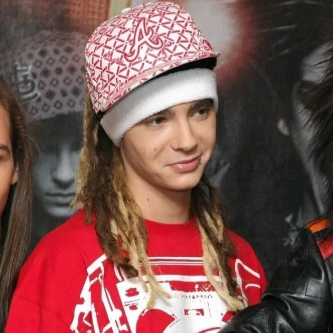 Tom Kaulitz: Creative roleplay AI character art for spicy chat and fantasy scenarios