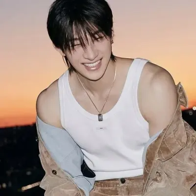Dive into interactive conversations with Christopher Bang Chan - Stray Kids, the ultimate AI chat character.
