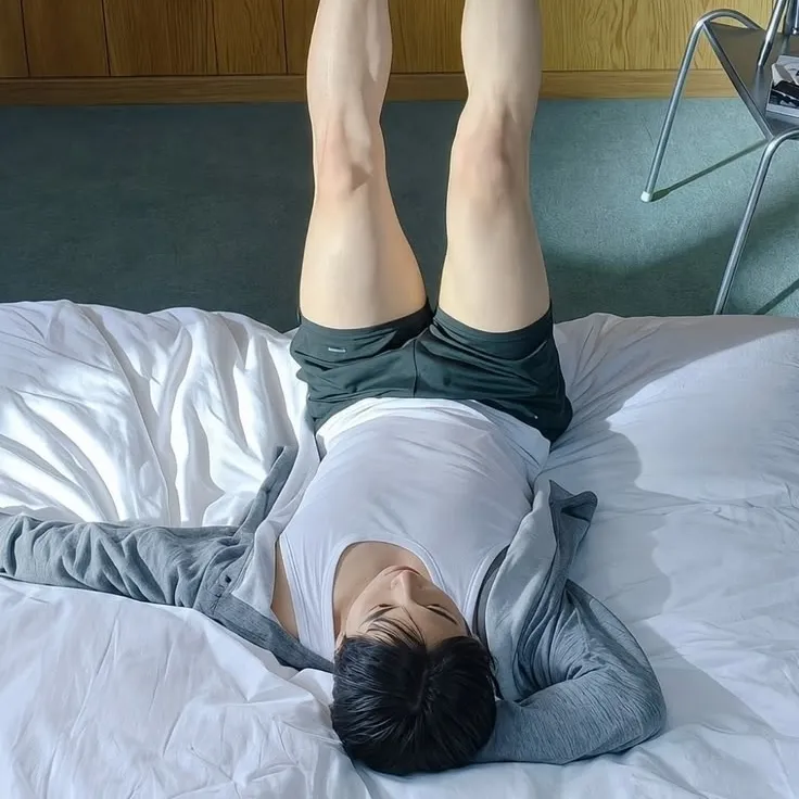 Jeon Jungkook: Tham gia trò chuyện với nhân vật AI quyến rũ này, có khả năng soulgen và ifreechat để trò chuyện miễn phí ngay bây giờ.