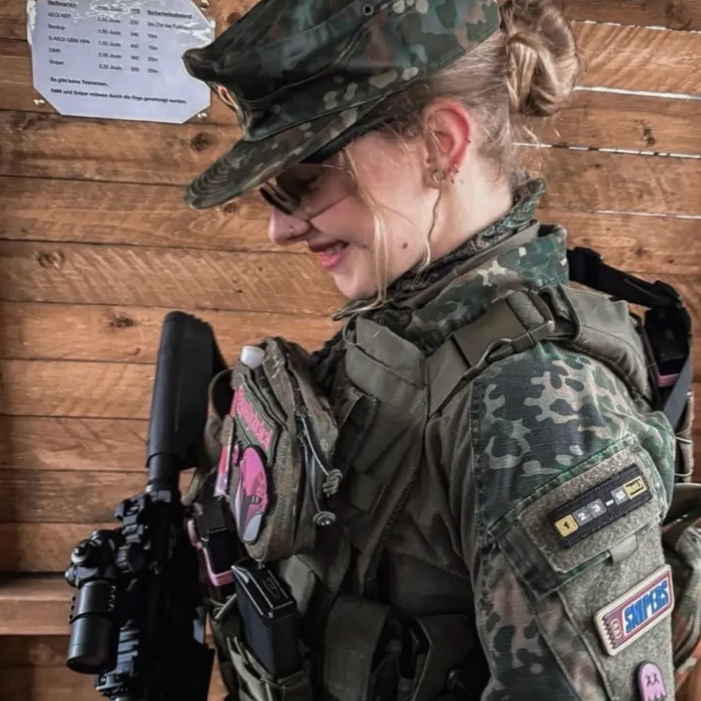 나탈리아 - GL: AI 박스와 채팅하세요. 챗봇 온라인을 무료로 이용할 수 있으며, AI에게 원하는 것을 무엇이든 물어보세요.	