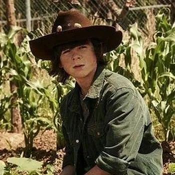 Carl Grimes: Multilingual AI conversation partner icon for global chat online services