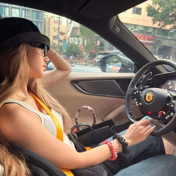 Lalisa Manobal - Car Trip: Fantasy-themed AI roleplay character art for immersive storytelling