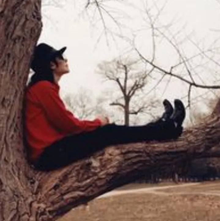 Michael Jackson's deepbrain ai-inspired avatar with smart virtual companion features