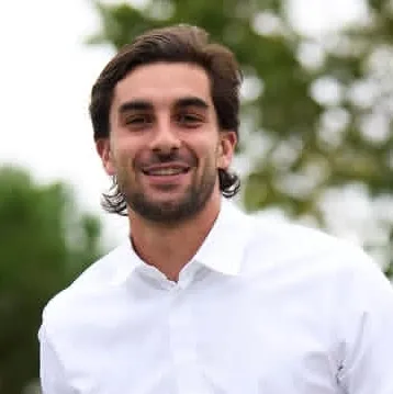 Ferran Torres: Ikon mitra percakapan AI multibahasa untuk layanan obrolan daring global