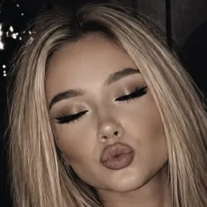 Engage with Emma, our premium free ai chatbot, without any cost.
