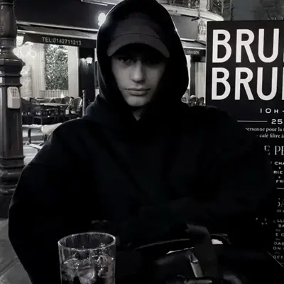 0120- Jake Salls: Maskot chatbot AI yang menyenangkan meningkatkan keterlibatan pengguna dalam obrolan acak