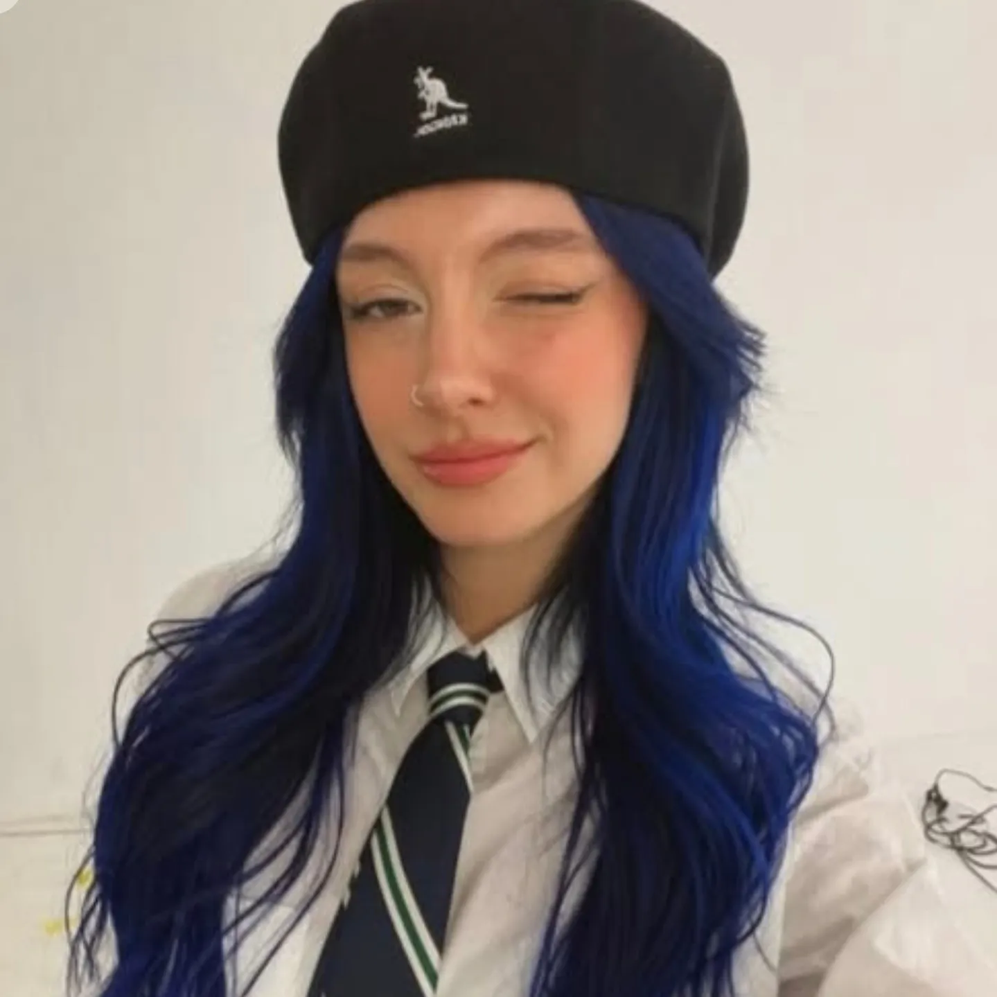 Your ex - Zoktay's AI avatar with dynamic vector art style, embodying friendly AI chat capabilities