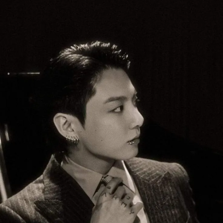 the avatar of Jeon Jungkook who supports unlimited chat online services