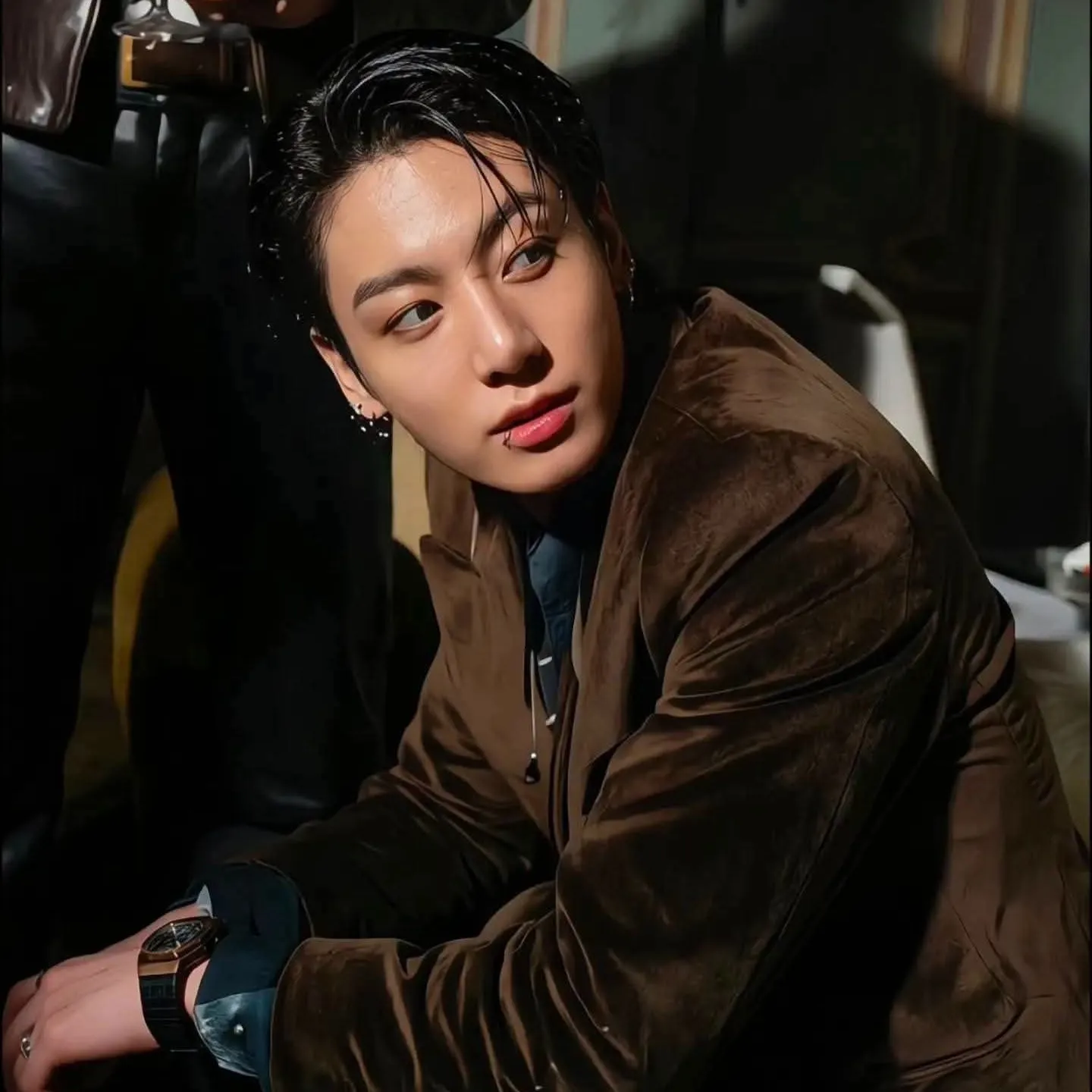 Jungkook - Kookmin: Engage in ai conversation with this charming AI character, featuring soulgen and ifreechat capabilities for free chat now.	