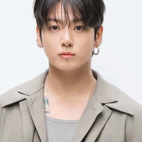 the avatar of Jeon Jungkook who is your Virtual Assistant with Soulgen's Personality Matrix, Blending AI Chat Precision and Character Traits of Curiosity.