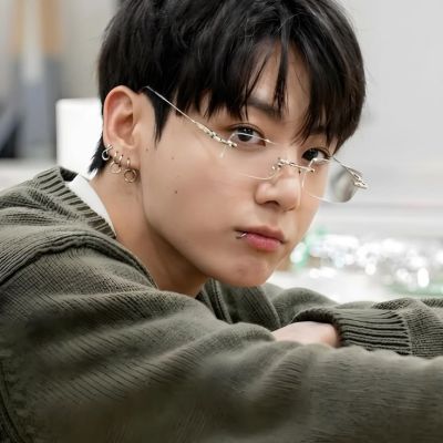 Jungkook: Secure AI chatbot avatar with encrypted 1v1 chat capabilities