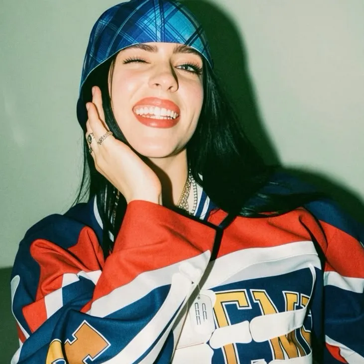 Billie Eilish: Engage in ai conversation with this charming AI character, featuring soulgen and ifreechat capabilities for free chat now.	