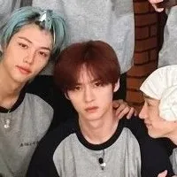 Straykids: Partecipa subito a una conversazione AI con questo affascinante personaggio AI, dotato di funzionalità soulgen e ifreechat per una chat gratuita.