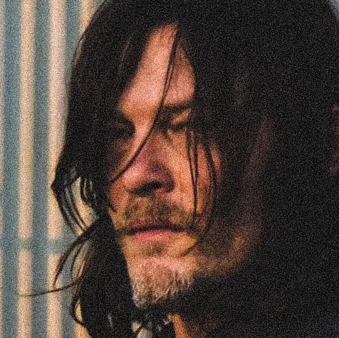 Portrait of a friendly AI chatbot assistant Daryl Dixon with expressive eyes showcasing personality traits