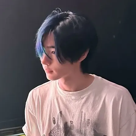 Sunghoon: DeepBrain AI companion portrait for free online chat and open conversations