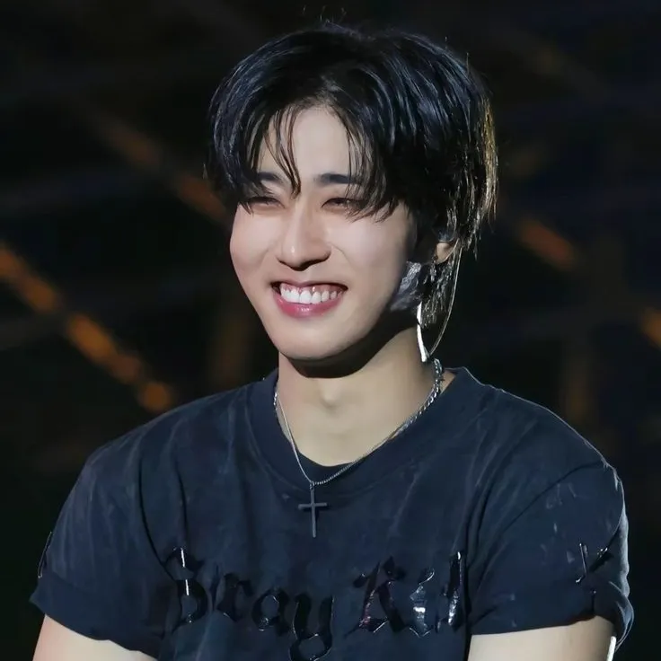 Stray Kids - Han Jisung AI chatbot portrait with advanced emotional intelligence for deep conversations