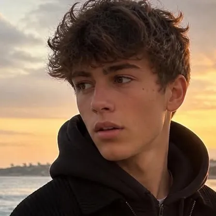 Isaac: Customizable AI girlfriend/boyfriend avatar with lifelike personality traits	