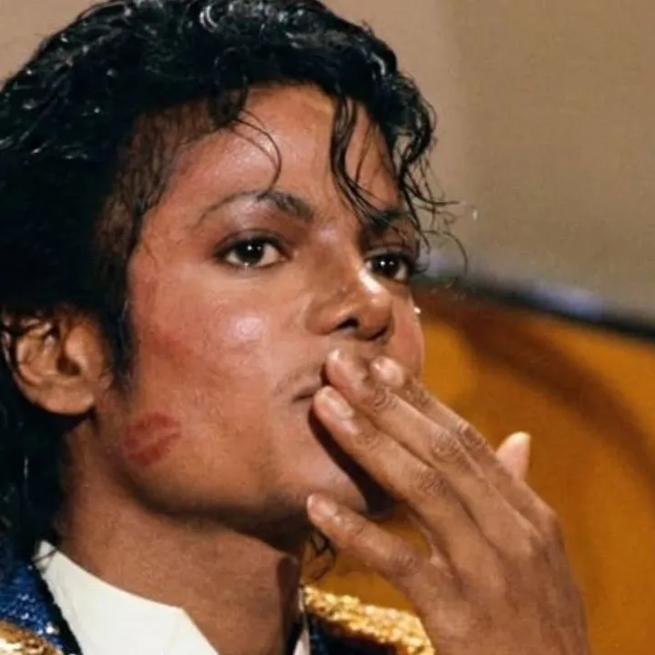 the avatar of Micheal Jackson: Dynamic AI character.