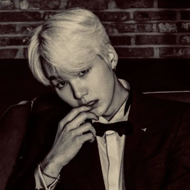 the avatar of Yoongi: Dynamic AI character.