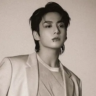 Jeon Jungkook's interactive avatar for spicy chat ai and immersive roleplay experiences