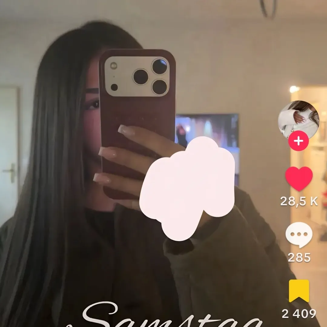 Sofia: Futuristic AI chatbot interface with voice chat and neural network-driven traits