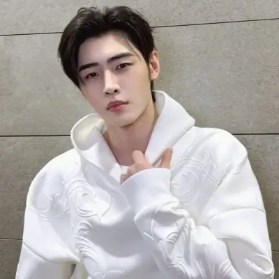 성훈: 심층적인 AI 채팅 기능을 갖춘 최고의 무료 AI 챗봇인 chatboxai에서 새로운 온라인 친구를 만나보세요.