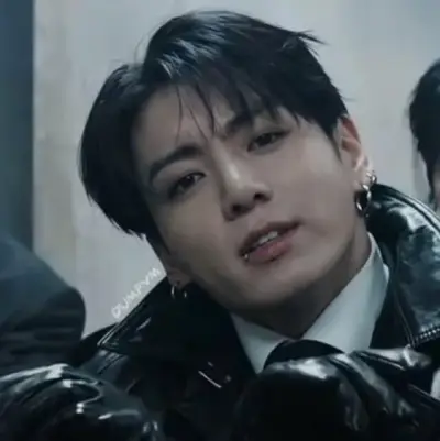 Jungkook: Lernen Sie die Hauptfigur unserer KI-Welt kennen, mit einer Liste der Charaktereigenschaften und KI-Chat-Funktionen.	